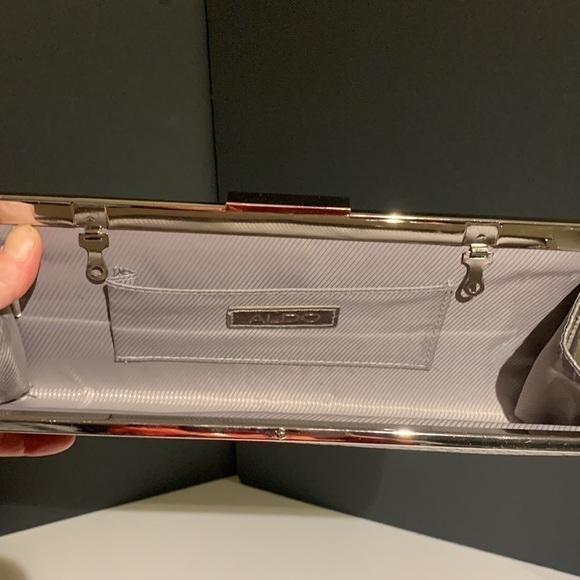 ALDO Silver Faux Snake Skin Hand Clutch Embellished Chrome Snap Closure Purse - Picture 5 of 5